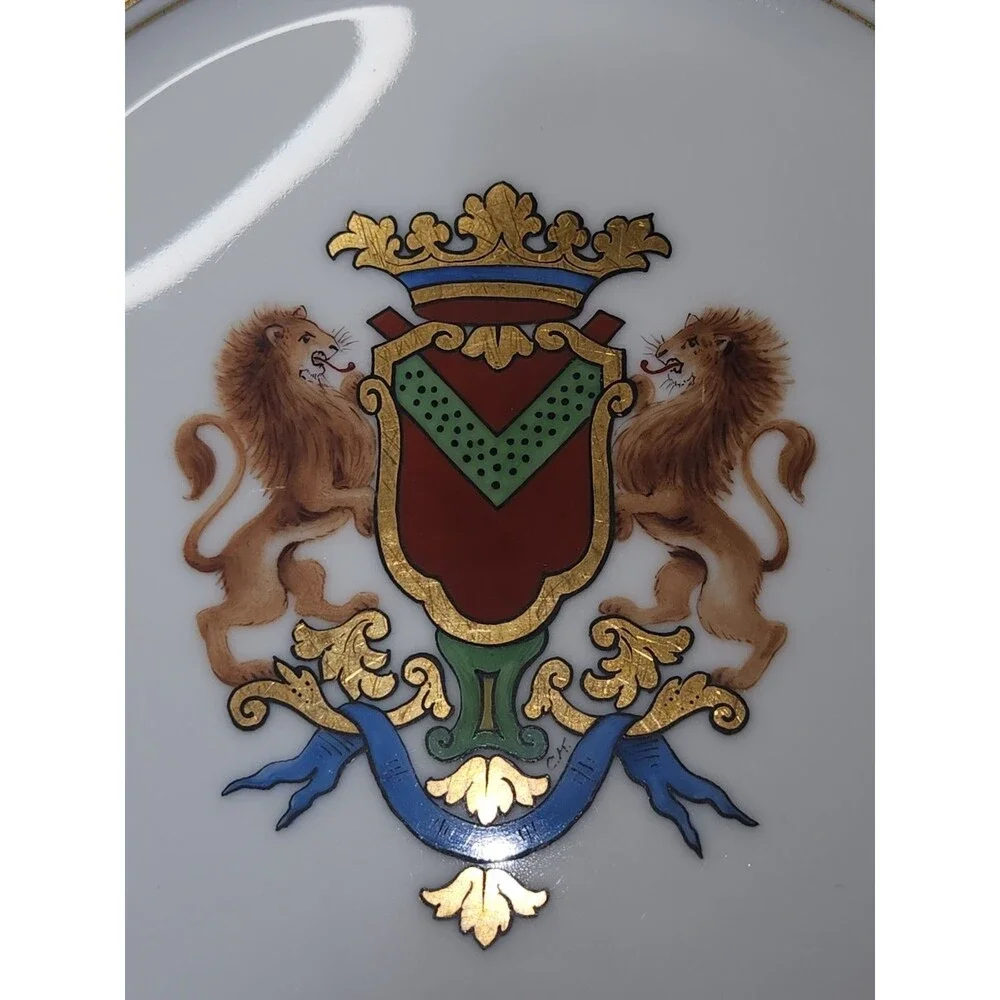 Set Of 4 Bohemia Czech Stouffer China Hand Painted Gold Lion Coat Of Arms Plates